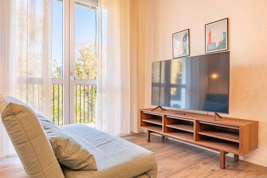 Ferienwohnung Guest Planet - Stylish Flat Bisceglie M1 Mailand Exterior foto