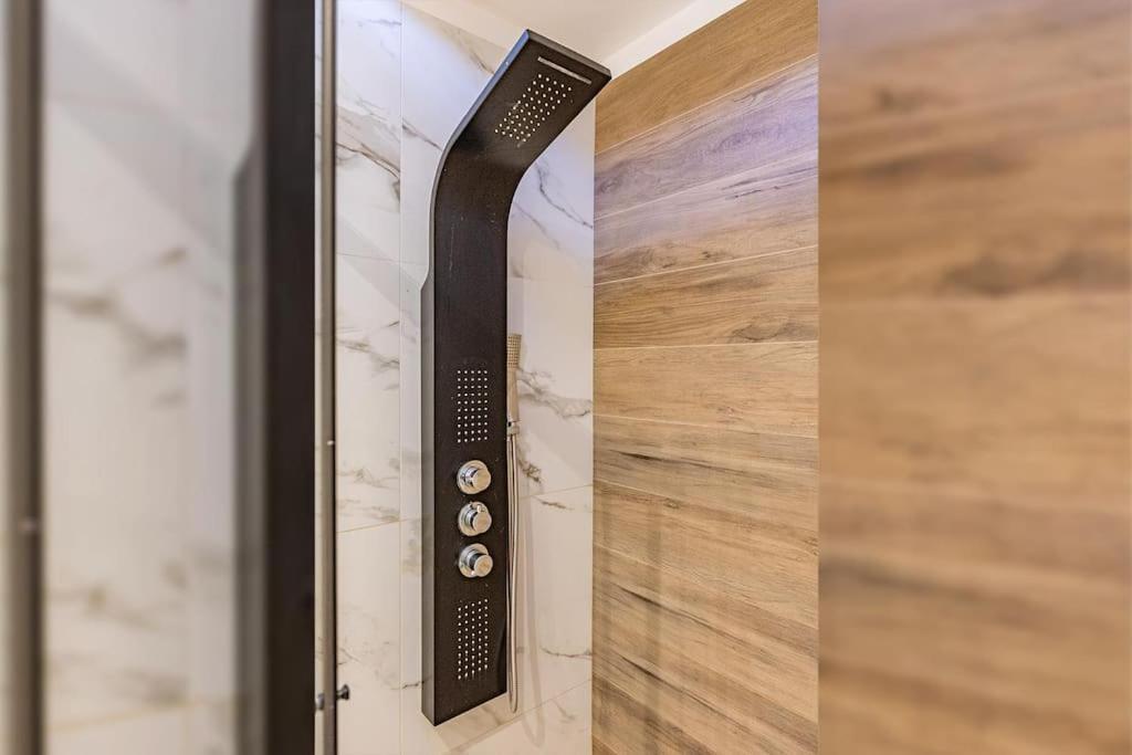 Ferienwohnung Guest Planet - Stylish Flat Bisceglie M1 Mailand Exterior foto